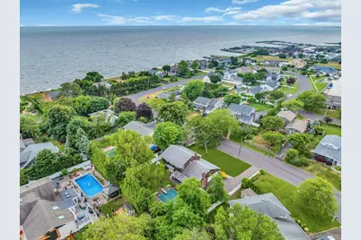 15 Palmer Drive, Sayville, NY 11782 - Photo 30