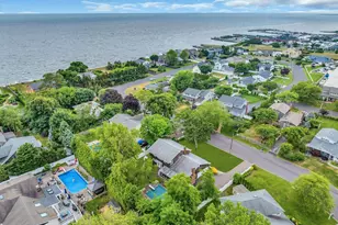 15 Palmer Dr, Sayville, NY 11782 - Photo 30