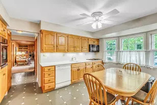 15 Palmer Dr, Sayville, NY 11782 - Photo 8