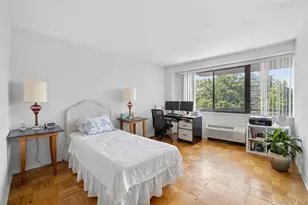15 Stewart Pl, White Plains, NY 10603 - Photo 18