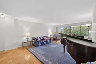 15 Stewart Pl, White Plains, NY 10603 - Photo 4