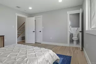 2040 Wellington Ct, Westbury, NY 11590 - Photo 26