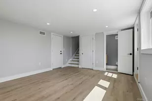 2040 Wellington Ct, Westbury, NY 11590 - Photo 40