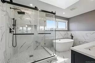 2040 Wellington Ct, Westbury, NY 11590 - Photo 36