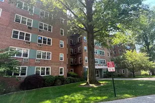 76 Dehaven Dr, Yonkers, NY 10703 - Photo 2