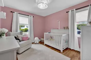 31 Locust Ave E, Farmingdale, NY 11735 - Photo 20