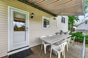 71 Ewart St, Scarsdale, NY 10583 - Photo 18