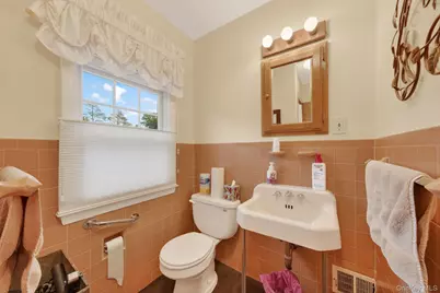 71 Ewart Street, Scarsdale, NY 10583 - Photo 14