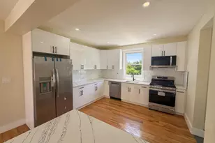 119-48 190th St, Saint Albans, NY 11412 - Photo 6