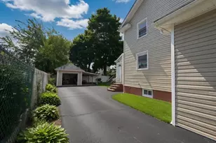 119-48 190th St, Saint Albans, NY 11412 - Photo 28