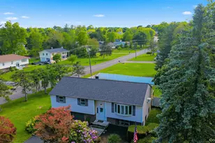 24 Beatty Rd, Wappingers Falls, NY 12590 - Photo 2