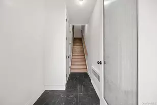 62 Blauvelt Rd, Monsey, NY 10952 - Photo 2