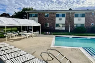 2439 Union Blvd, Islip, NY 11751 - Photo 12
