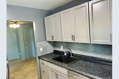 2439 Union Blvd. Apt 2A #2A, Islip, NY 11751 - Photo 4