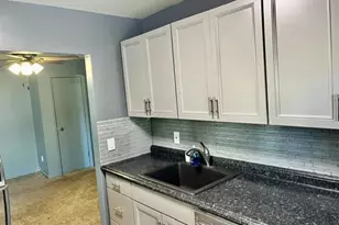 2439 Union Blvd, Islip, NY 11751 - Photo 4