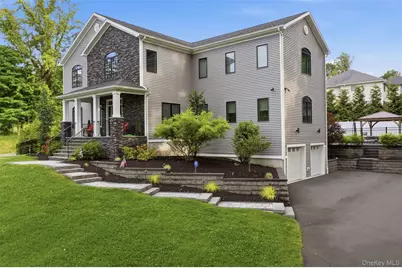 75 Campbell Avenue, Suffern, NY 10901 - Photo 2