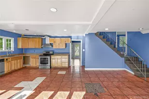 147 Branch Ave, Central Islip, NY 11722 - Photo 14