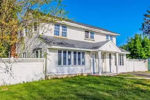 147 Branch Ave, Central Islip, NY 11722 - Photo 4