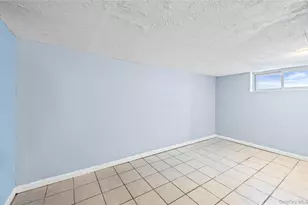 147 Branch Ave, Central Islip, NY 11722 - Photo 34