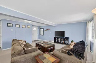 20 Bayview Ln, Amityville, NY 11701 - Photo 14