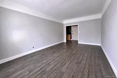 4 Maple Drive #1D, Great Neck, NY 11021 - Photo 18