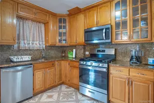 150-07 Reeves Ave, Flushing, NY 11367 - Photo 8