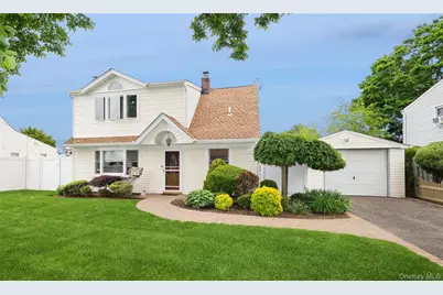 25 Rock Lane, Levittown, NY 11756 - Photo 2