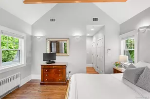 12 Parkway St, Larchmont, NY 10538 - Photo 28