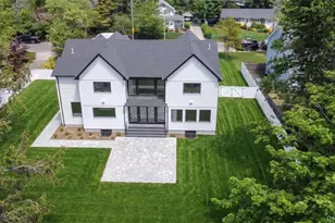 364 Old Farmingdale Rd, West Babylon, NY 11704 - Photo 50