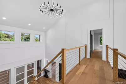 364 Old Farmingdale Road, West Babylon, NY 11704 - Photo 28