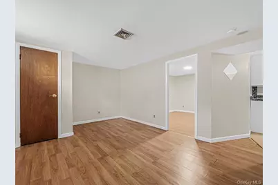 98 Lincoln Street, Elmont, NY 11003 - Photo 20
