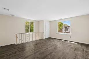 104 Birchwood Rd, Medford, NY 11763 - Photo 4