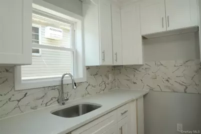 14514 226th Street, Springfield Gardens, NY 11413 - Photo 4