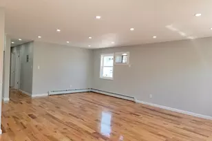 145-14 226th St, Springfield Gardens, NY 11413 - Photo 2