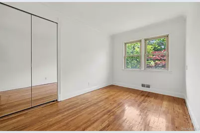 70 Richbell Road, White Plains, NY 10605 - Photo 12
