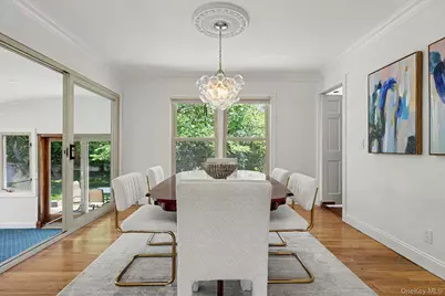 70 Richbell Road, White Plains, NY 10605 - Photo 4