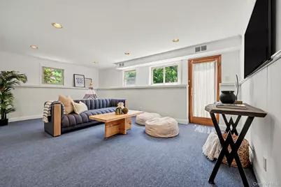 70 Richbell Road, White Plains, NY 10605 - Photo 16