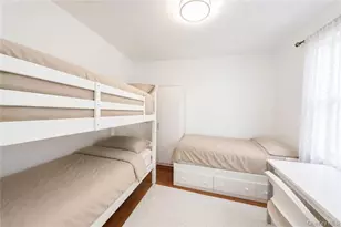 2351 E 22nd St, Brooklyn, NY 11229 - Photo 26