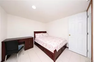 2351 E 22nd St, Brooklyn, NY 11229 - Photo 20