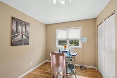 3 Bradley Court, Smithtown, NY 11787 - Photo 12