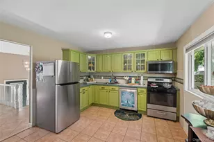 3 Bradley Ct, Smithtown, NY 11787 - Photo 8
