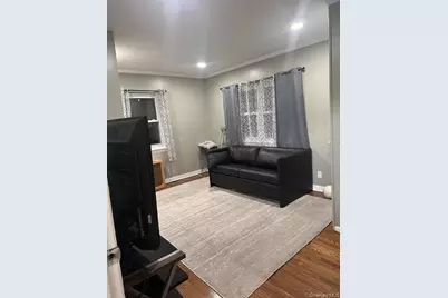 460 Chester St, Uniondale, NY 11553 - Photo 4