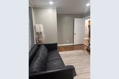 460 Chester St, Uniondale, NY 11553 - Photo 2