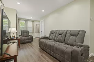 707 5th Street S, Lindenhurst, NY 11757 - Photo 8