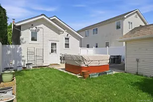 707 5th Street S, Lindenhurst, NY 11757 - Photo 28
