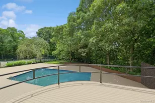 61 Hidden Cove Ct, Southampton, NY 11968 - Photo 22