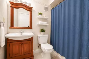 101 Woods Ave, Roosevelt, NY 11575 - Photo 18