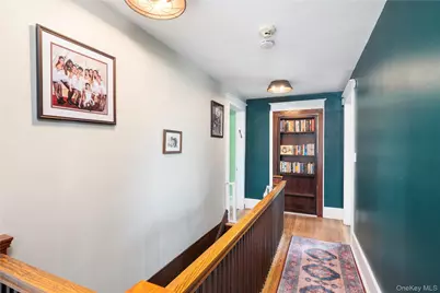 21 Barnard Avenue, Poughkeepsie, NY 12601 - Photo 12