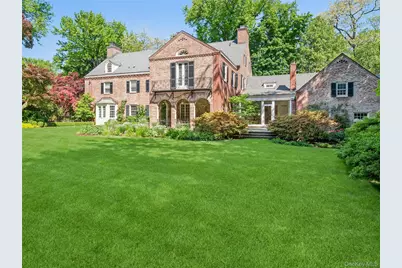 1384 Park Lane, Pelham, NY 10803 - Photo 36