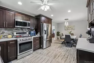 583 Bellevue Ave N, Yonkers, NY 10703 - Photo 18